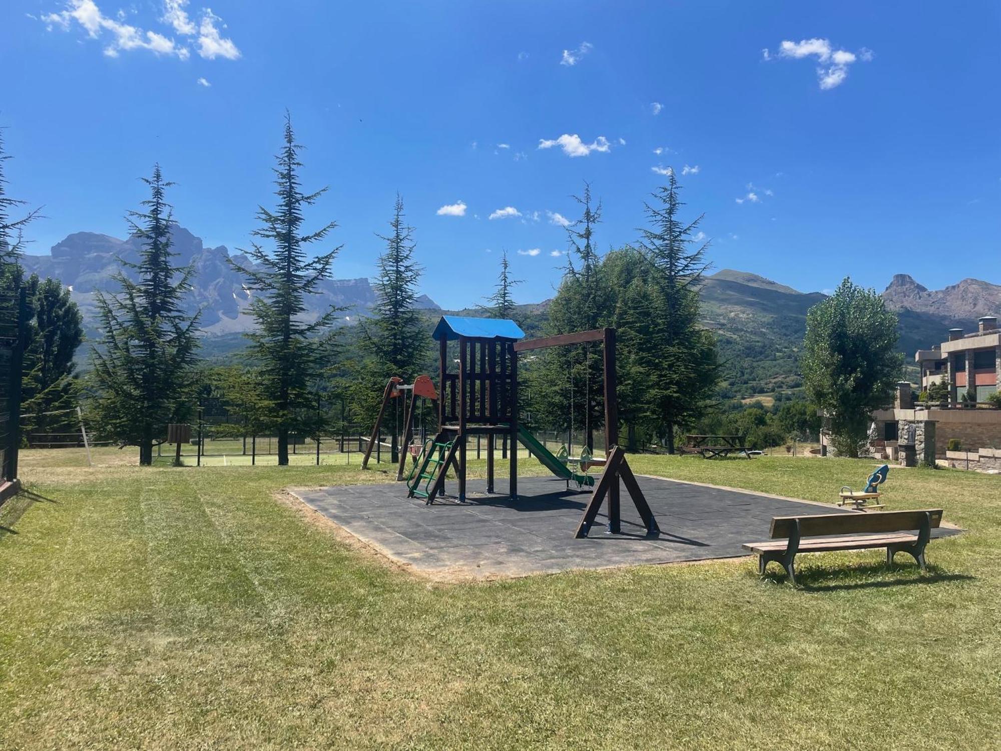 Ventanal De Saras Petfriendly Garaje Trastero Y Chimenea - Arafita Apartamentos Panticosa Zewnętrze zdjęcie