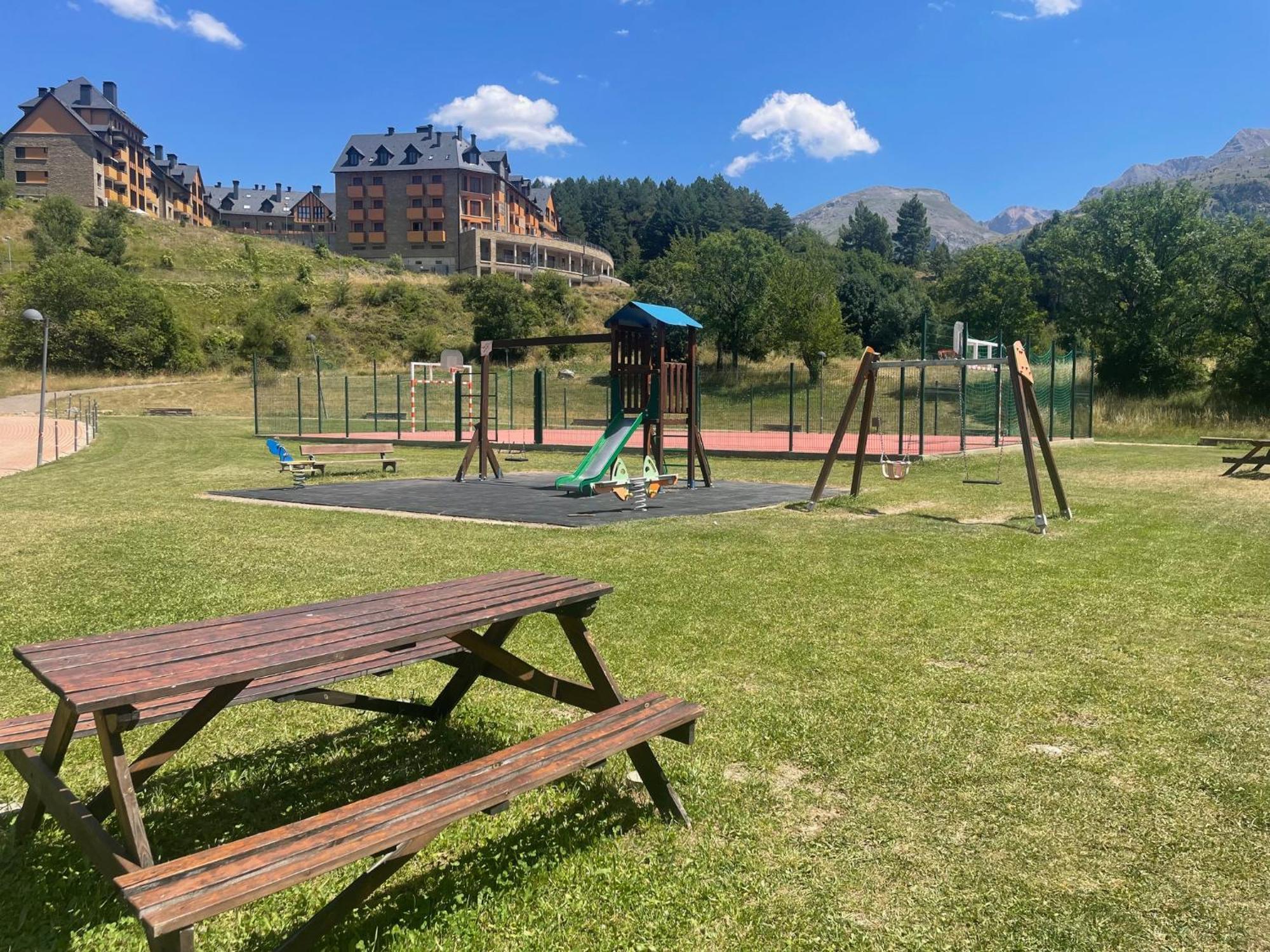 Ventanal De Saras Petfriendly Garaje Trastero Y Chimenea - Arafita Apartamentos Panticosa Zewnętrze zdjęcie